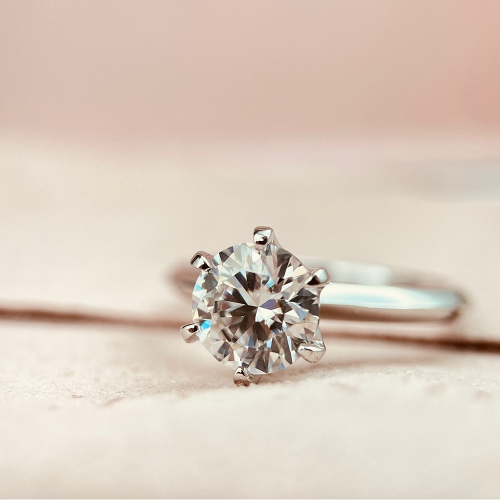 2ctw Moissanite Solitaire Six Prongs Engagement Ring 18K Plated S925 - Picture 3 of 7